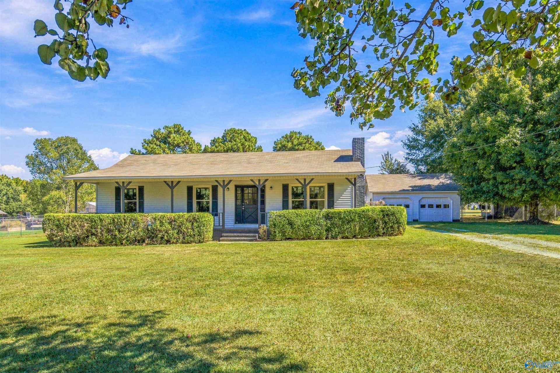 28034 North Wales Road, Elkmont, AL 35620 Main Photo