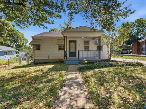 807 Crestline Road NW, Huntsville, AL 35816