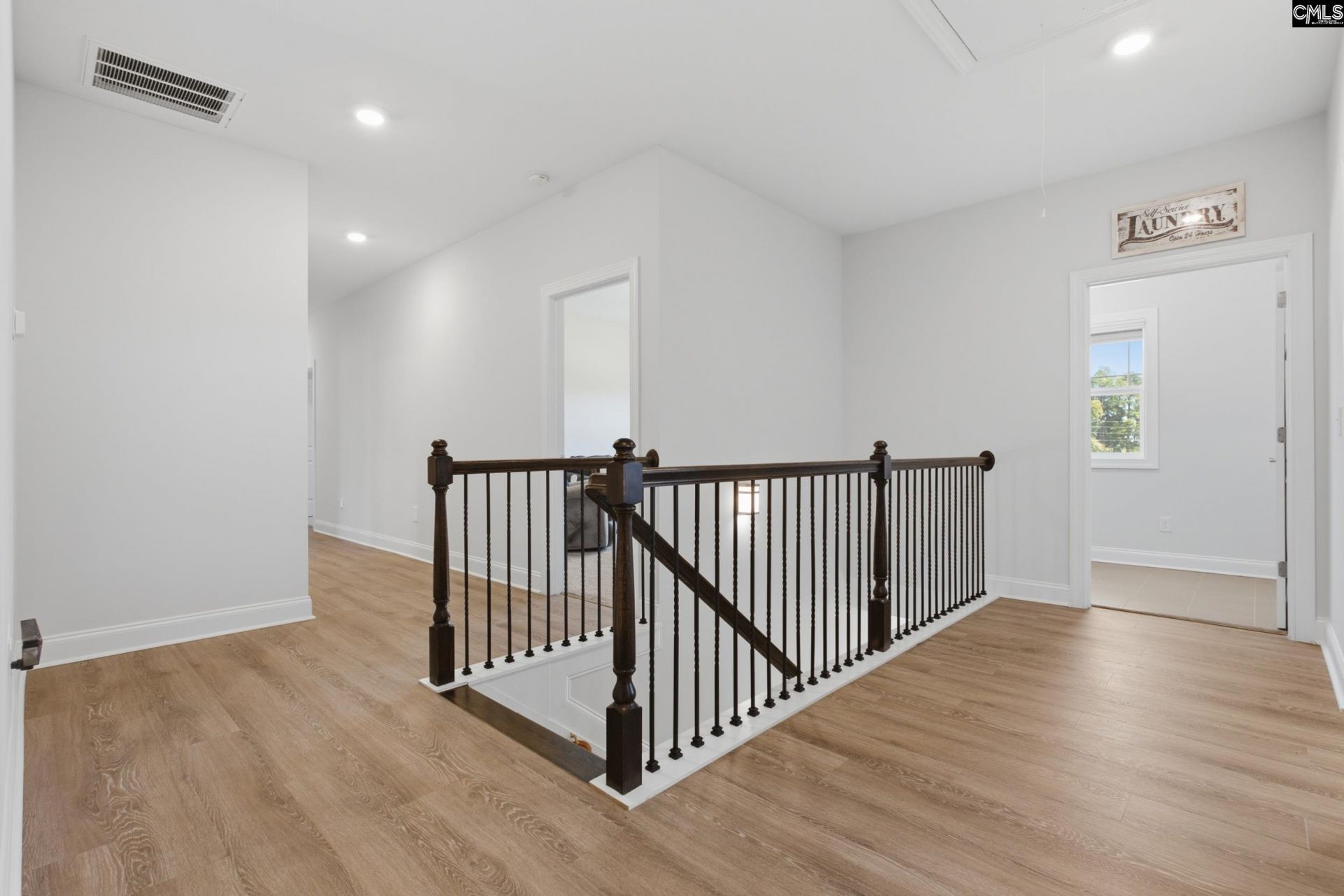 527 Radnor Hunt Court Photo 24