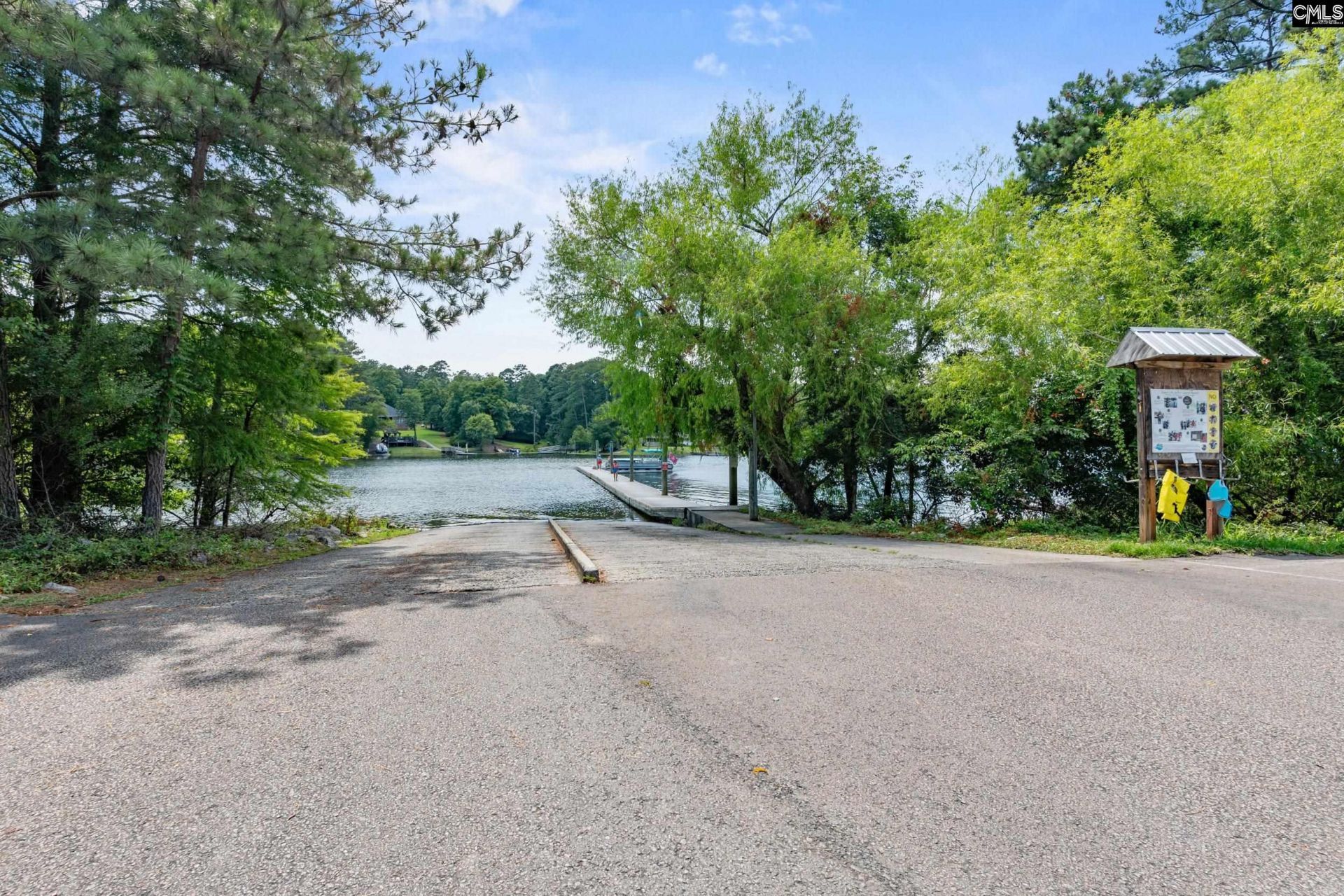 527 Radnor Hunt Court Photo 47