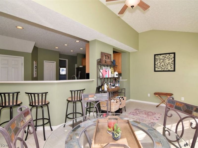2752 Pinegate Drive, Norton, OH 44203 Photo 20