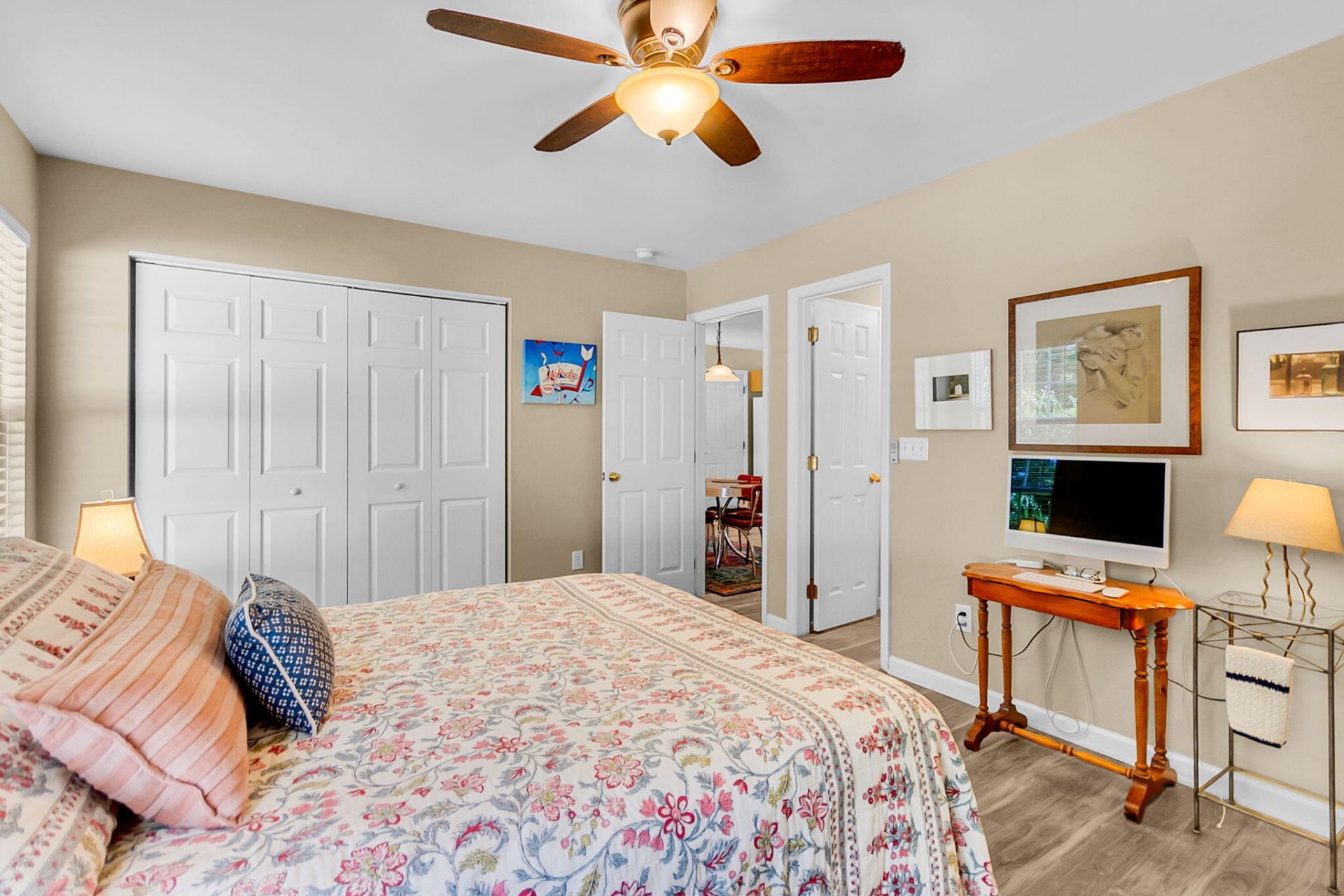 9013 Robins Nest Way Photo 21