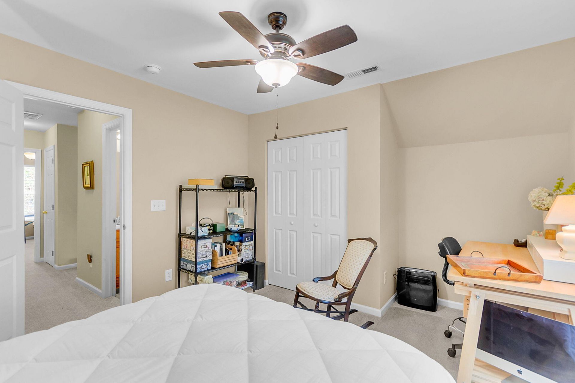 9013 Robins Nest Way Photo 26