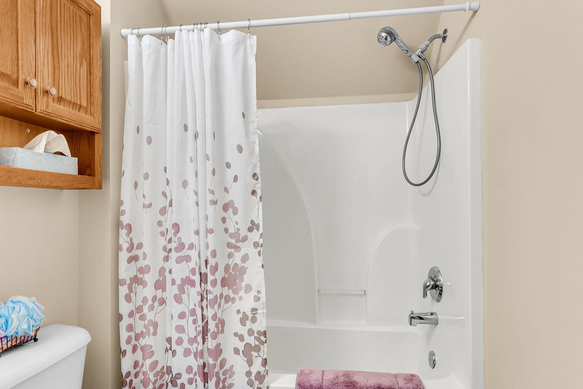9013 Robins Nest Way Photo 32