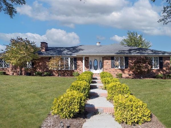 239 N 13th Street , Breese, IL 62230