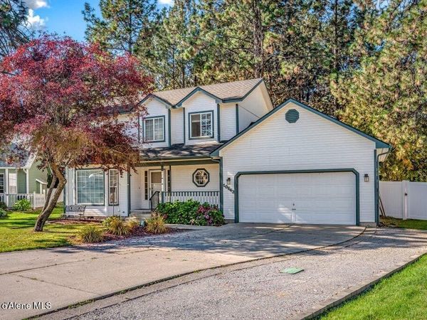 10643 N Bligh Ct. , Hayden, ID 83835