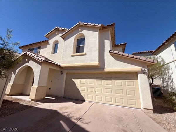 8141 Finch Feather Street , Las Vegas, NV 89143