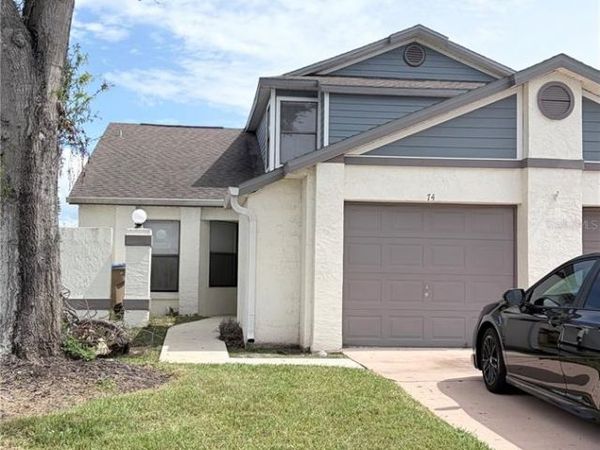 74 LAKEPOINTE CIRCLE , KISSIMMEE, FL 34743