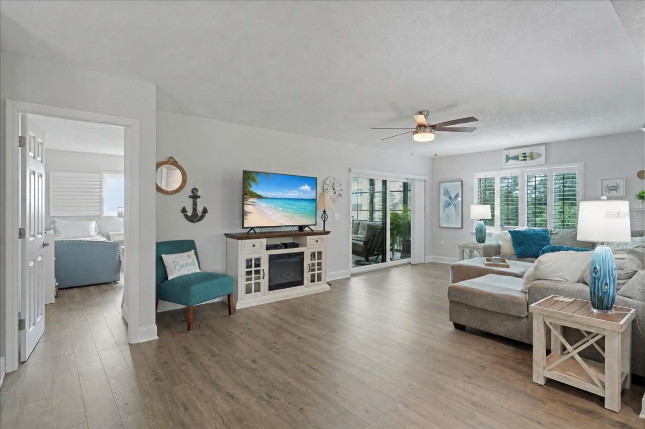 8251 Brent Street, Unit 918, Port Richey, FL 34668 Photo