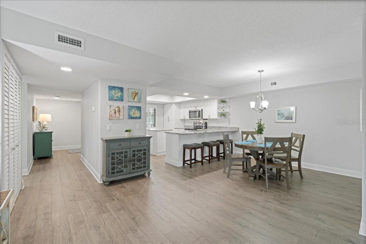 8251 Brent Street, Unit 918, Port Richey, FL 34668 Photo