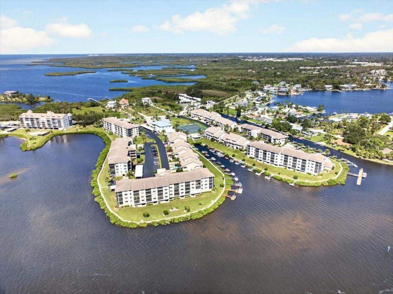 8251 Brent Street, Unit 918, Port Richey, FL 34668 Photo