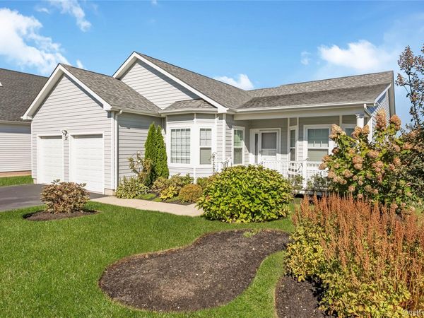 32 Tyler Drive , Riverhead, NY 11901