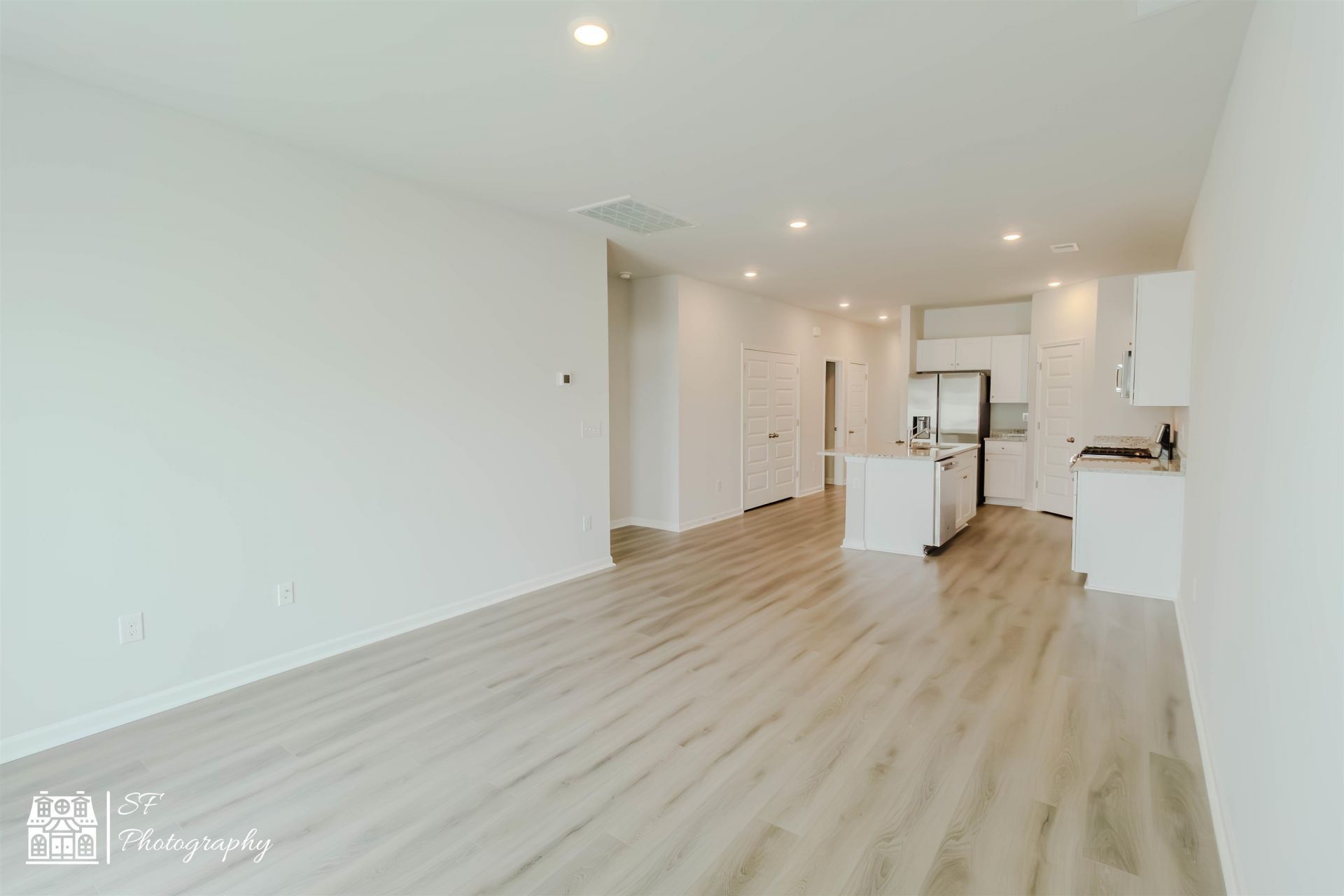 540 Harrison Mill St. Photo 8