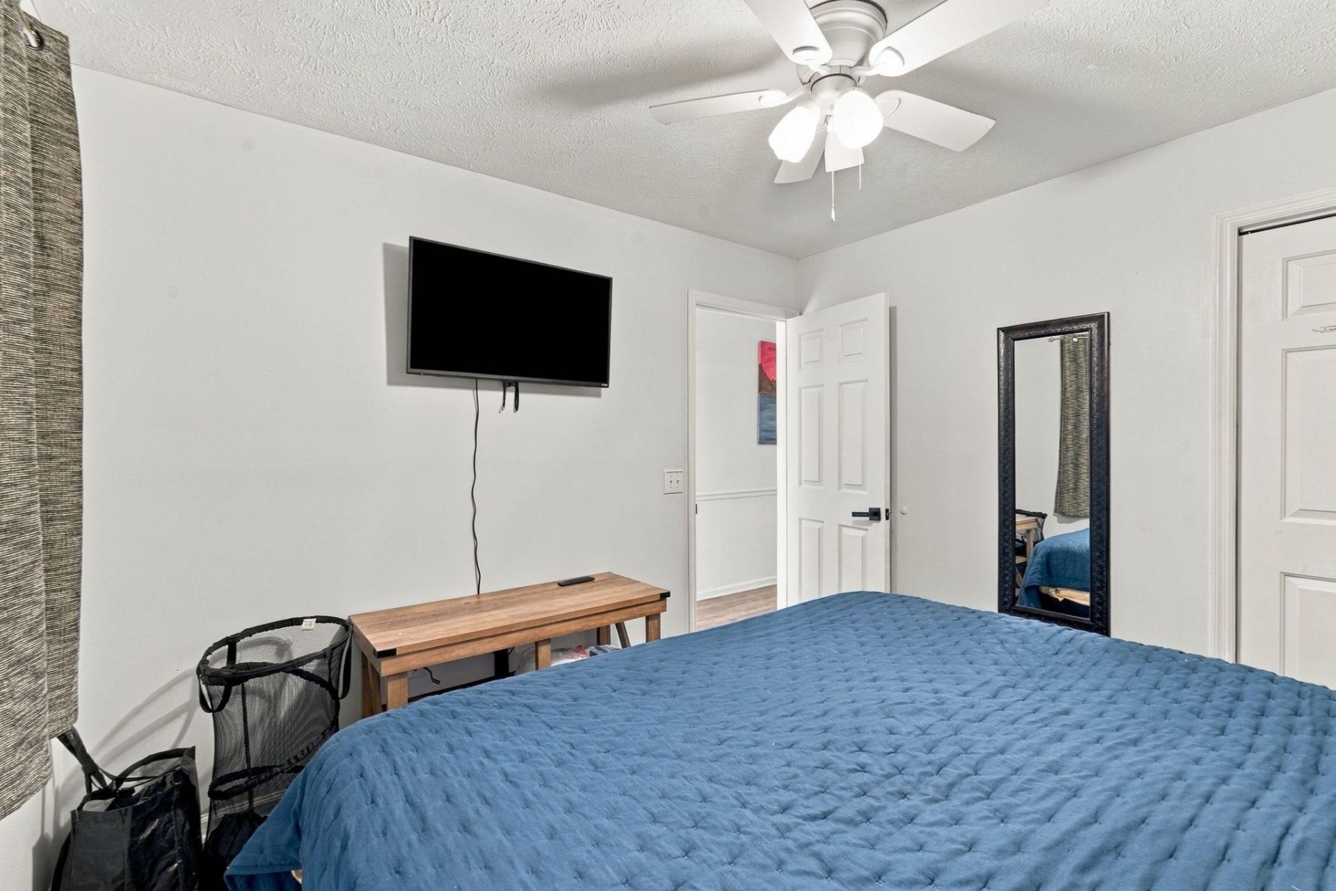 593 Blue River Ct. Photo 14