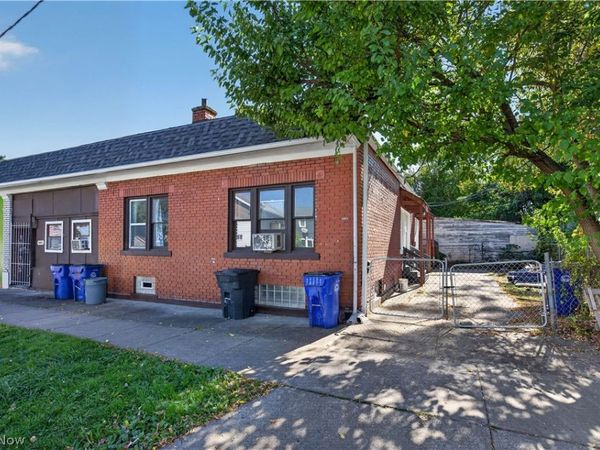 9901 Loretta Avenue , Unit 9907, Cleveland, OH 44102
