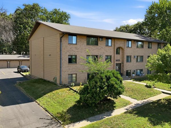 4621 University Avenue NE, Columbia Heights, MN 55421