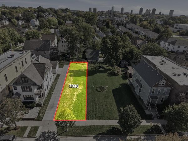 2038 N PALMER STREET, Milwaukee, WI 53212
