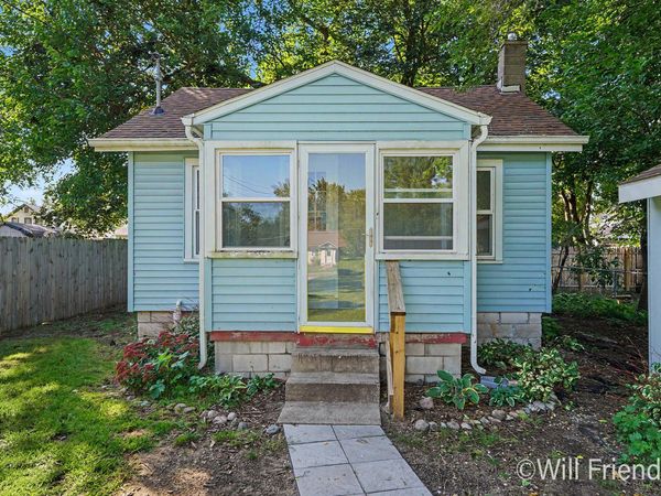 36 34th Street SE, Wyoming, MI 49548