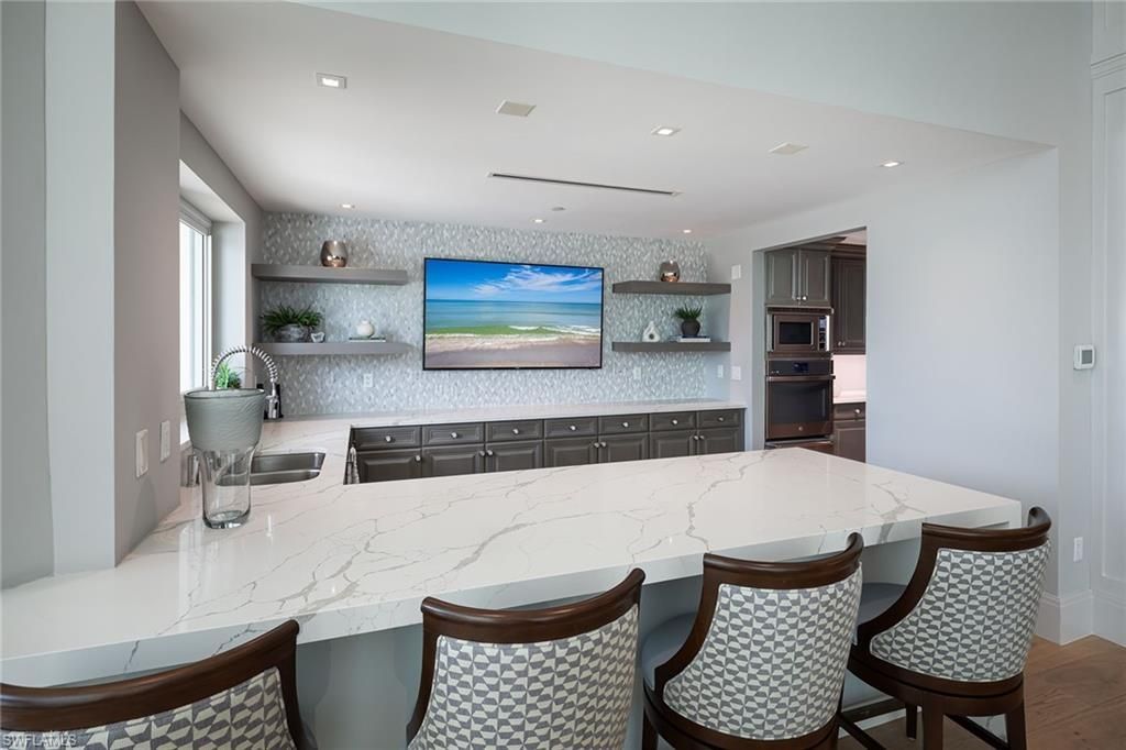 3991 Gulf Shore Blvd N, Unit 301, Naples, FL 34103 Photo