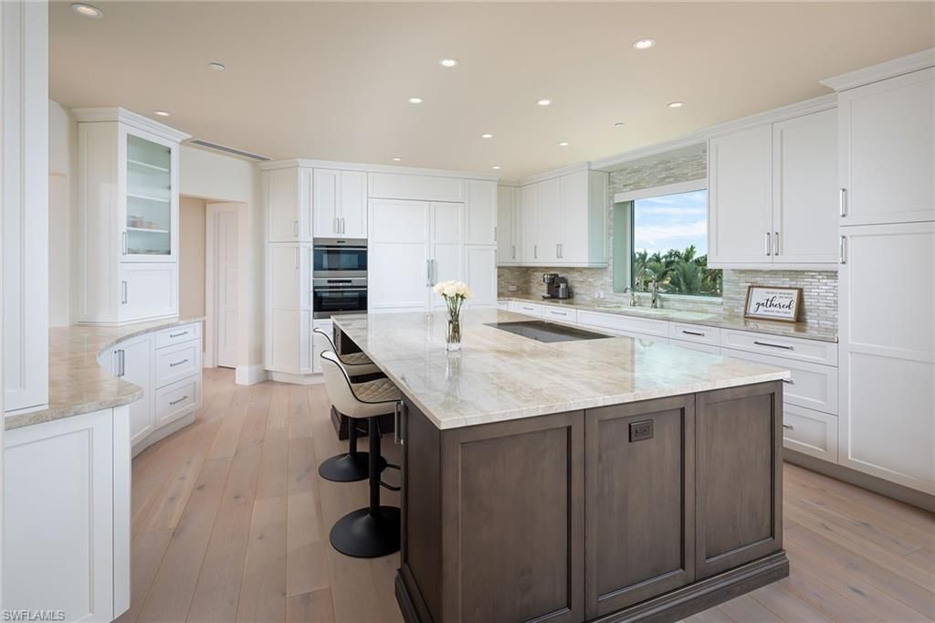 3991 Gulf Shore Blvd N, Unit 301, Naples, FL 34103 Photo