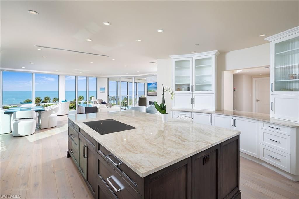 3991 Gulf Shore Blvd N, Unit 301, Naples, FL 34103 Photo