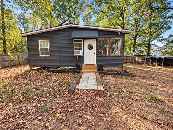 7170 Blacks Bluff Road , Cave Spring, GA 30124