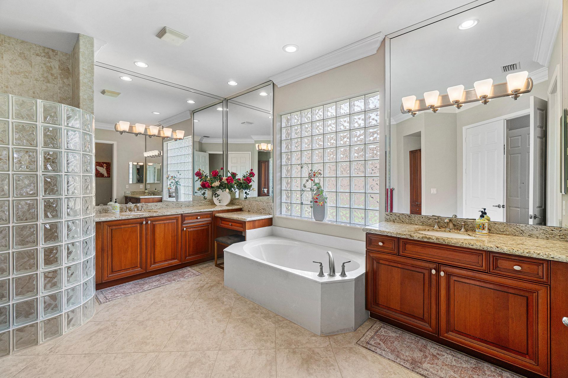 7168 Corning Circle, Boynton Beach, FL 33437 Photo