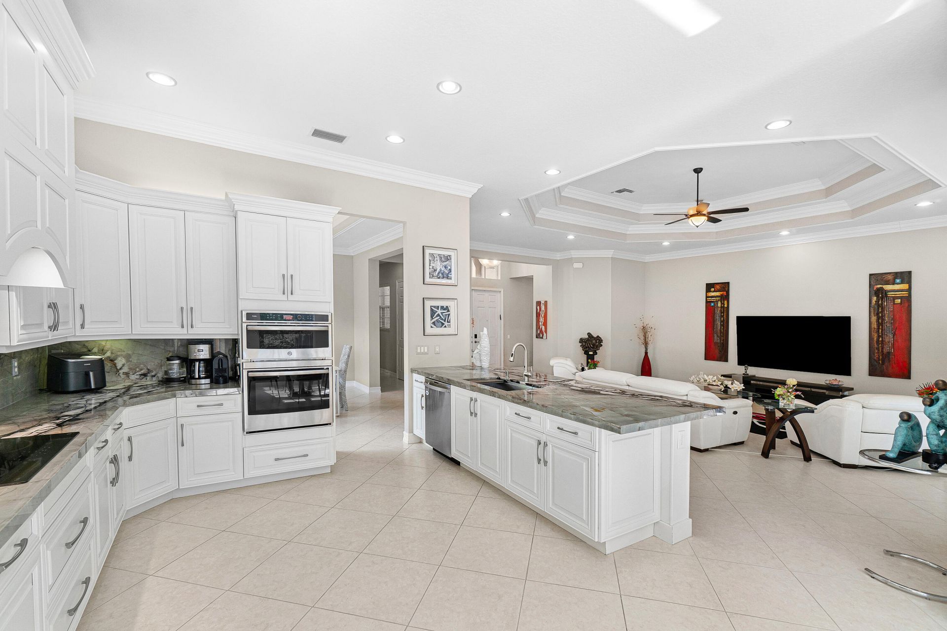 7168 Corning Circle, Boynton Beach, FL 33437 Photo