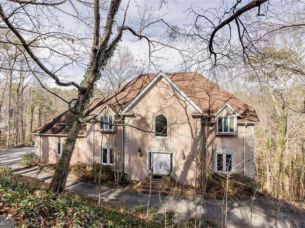 5105 Jett Forest Trail NW, Atlanta, GA 30327