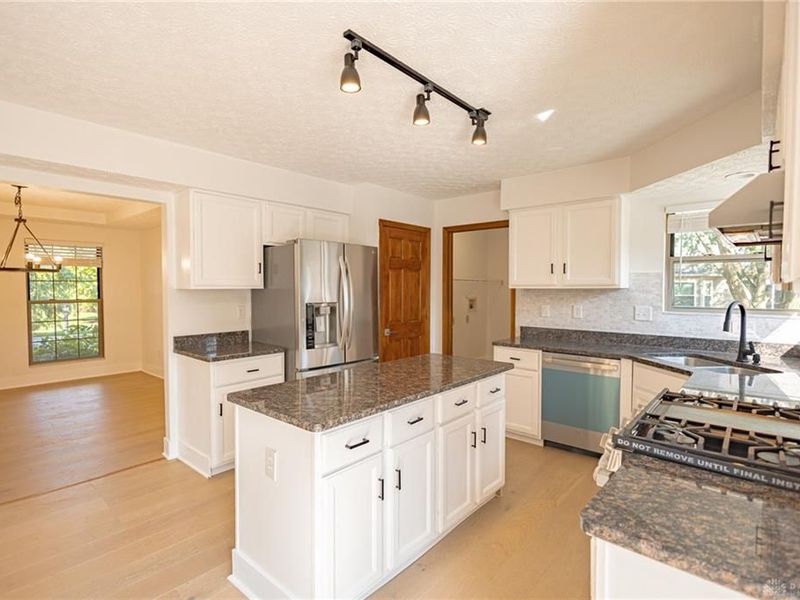4581 Huntwicke Drive, Hilliard, OH 43026 Photo 20