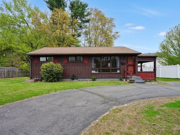 94 Cora Ave, Chicopee, MA 01013