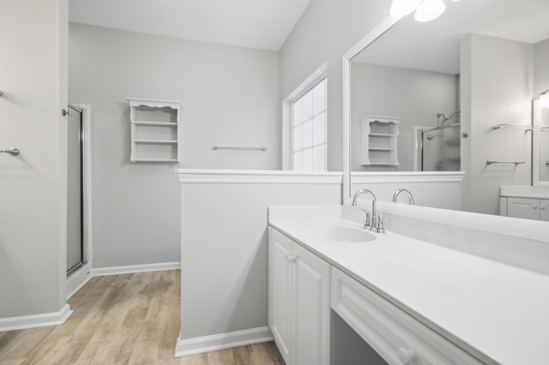 1542 Harborsun Drive Photo 10