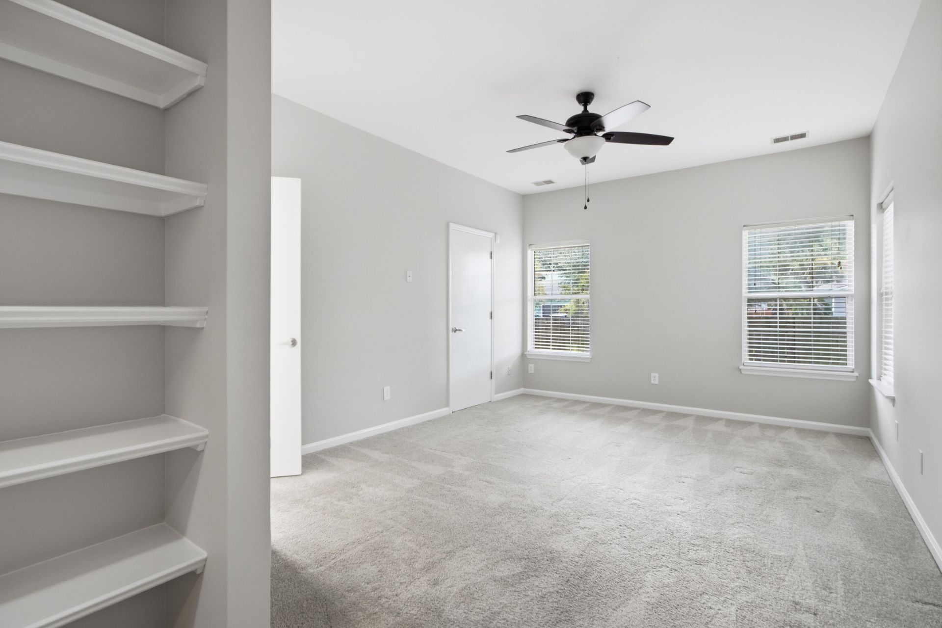 1542 Harborsun Drive Photo 37