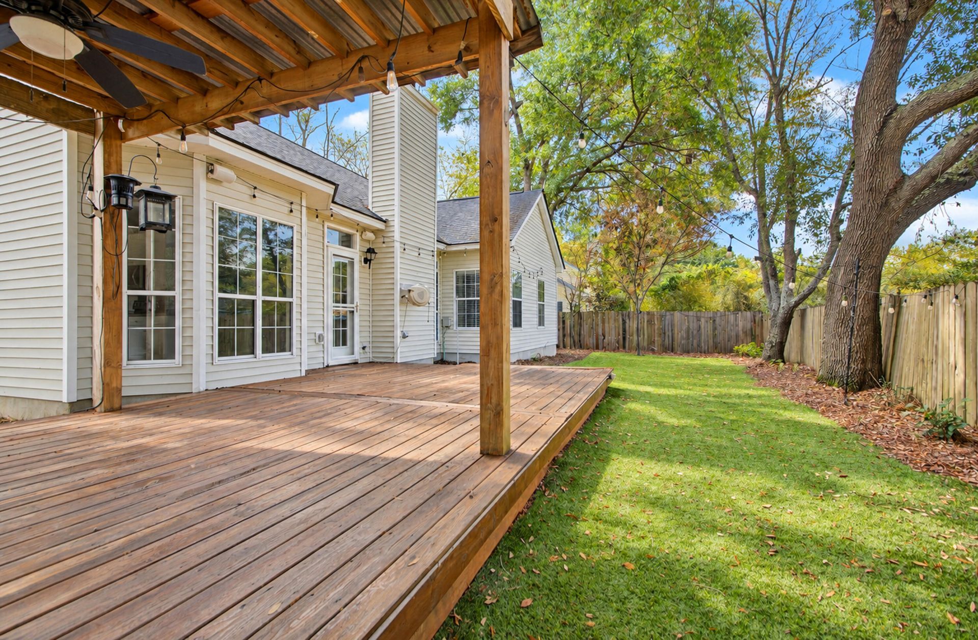 1542 Harborsun Drive Photo 47