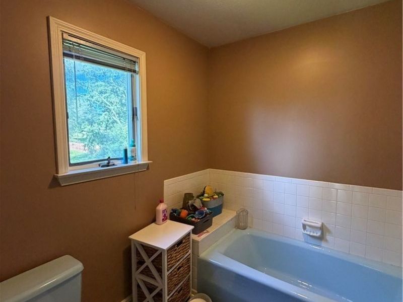 453-455 S Frank Boulevard, Akron, OH 44313 Photo 14