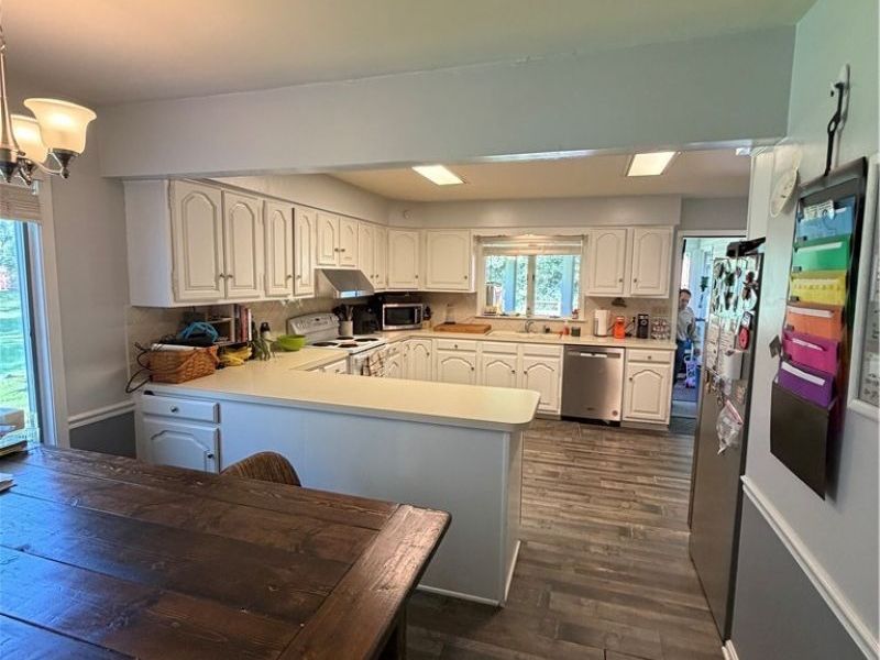 453-455 S Frank Boulevard, Akron, OH 44313 Photo 3