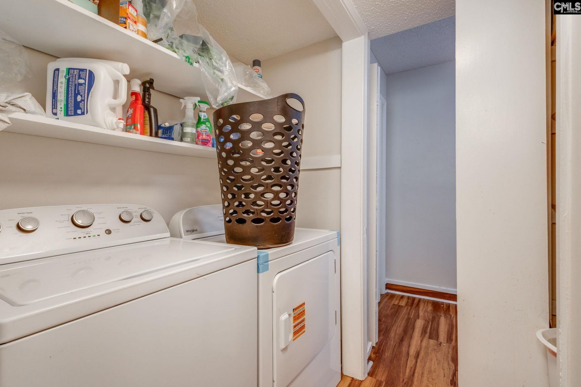 162 Lionsgate Drive  Photo 13