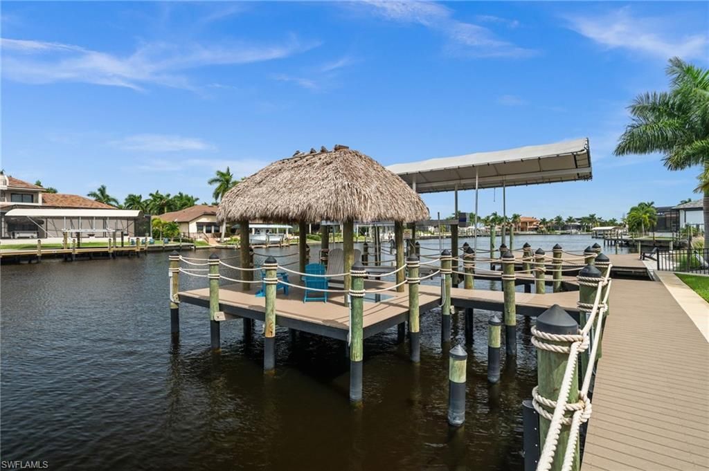 5205 Sunset Ct , Cape Coral, FL 33904 Photo