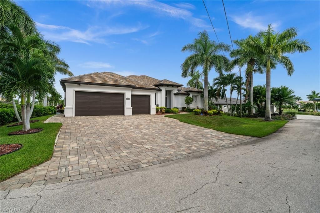5205 Sunset Ct , Cape Coral, FL 33904 Photo
