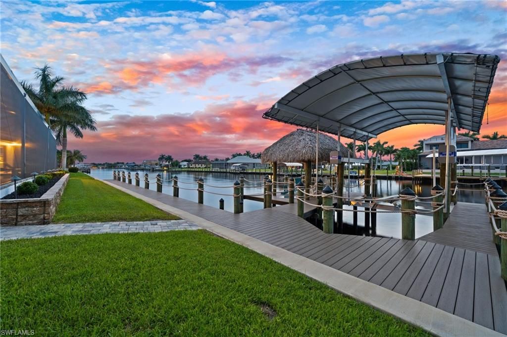 5205 Sunset Ct , Cape Coral, FL 33904 Photo