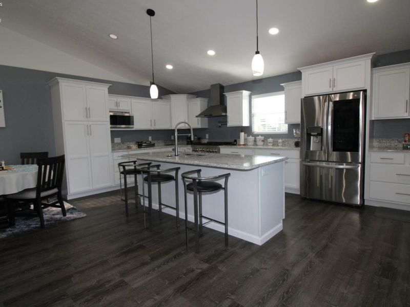3255 W Lakeshore Drive, Port Clinton, OH 43452 Photo 39