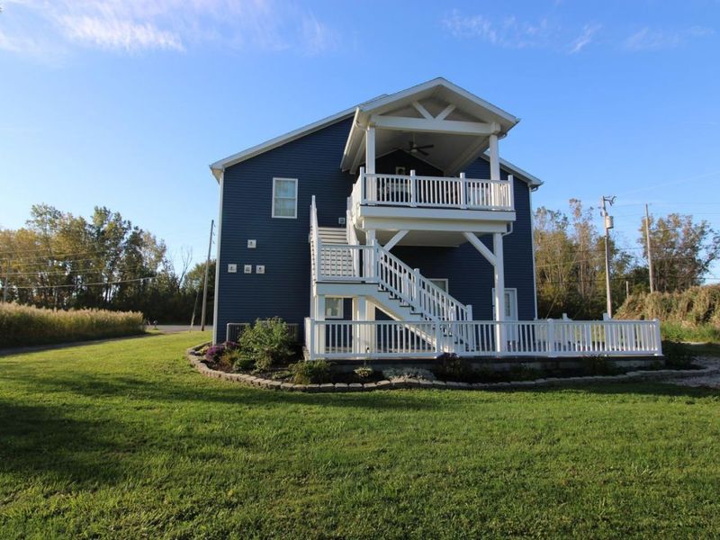 3255 W Lakeshore Drive, Port Clinton, OH 43452 Photo 4