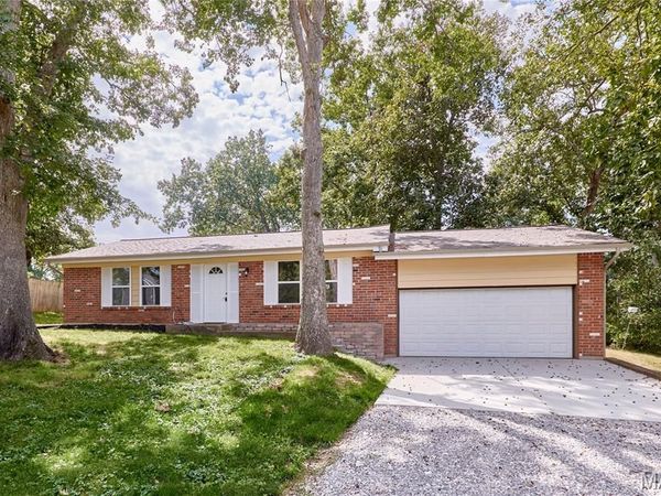 408 Raymond Drive , O'Fallon, MO 63366