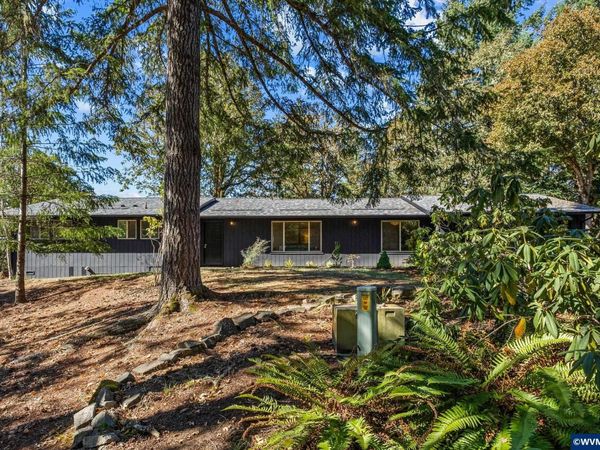 24745 Hidden Valley Rd, Philomath, OR 97370