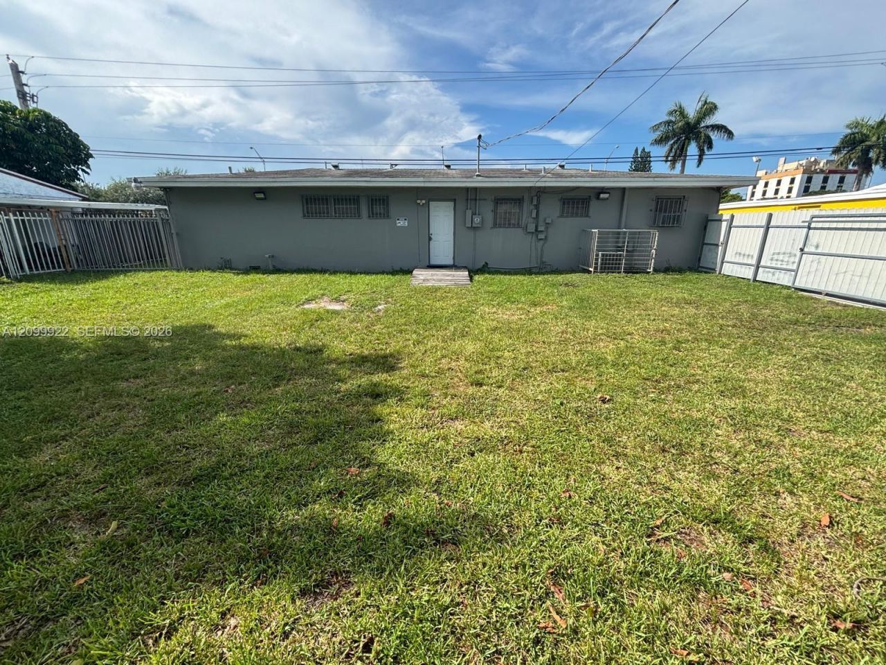 280 NW 183rd St , Miami Gardens, FL 33169 Photo
