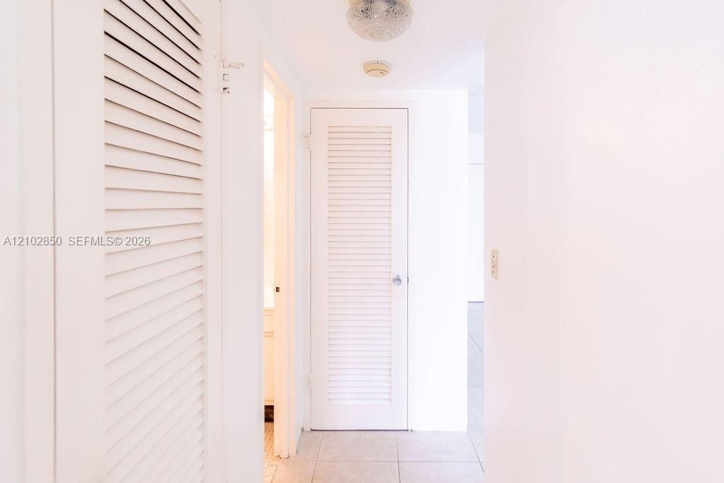1865 79th St Cswy , Unit 8A, North Bay Village, FL 33141 Photo