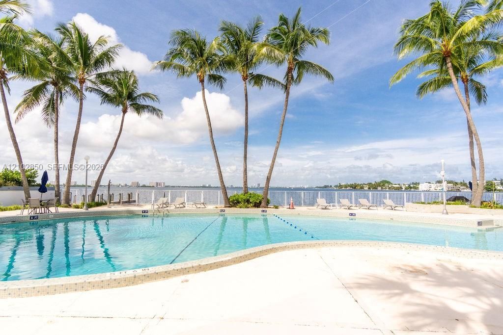 1865 79th St Cswy , Unit 8A, North Bay Village, FL 33141 Photo