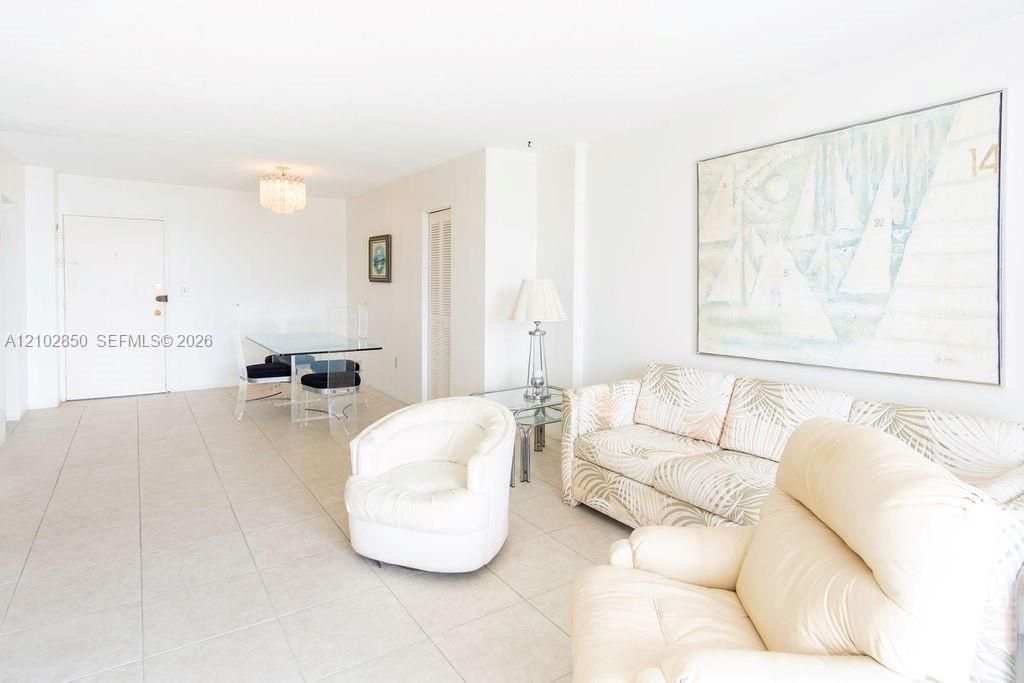 1865 79th St Cswy , Unit 8A, North Bay Village, FL 33141 Photo