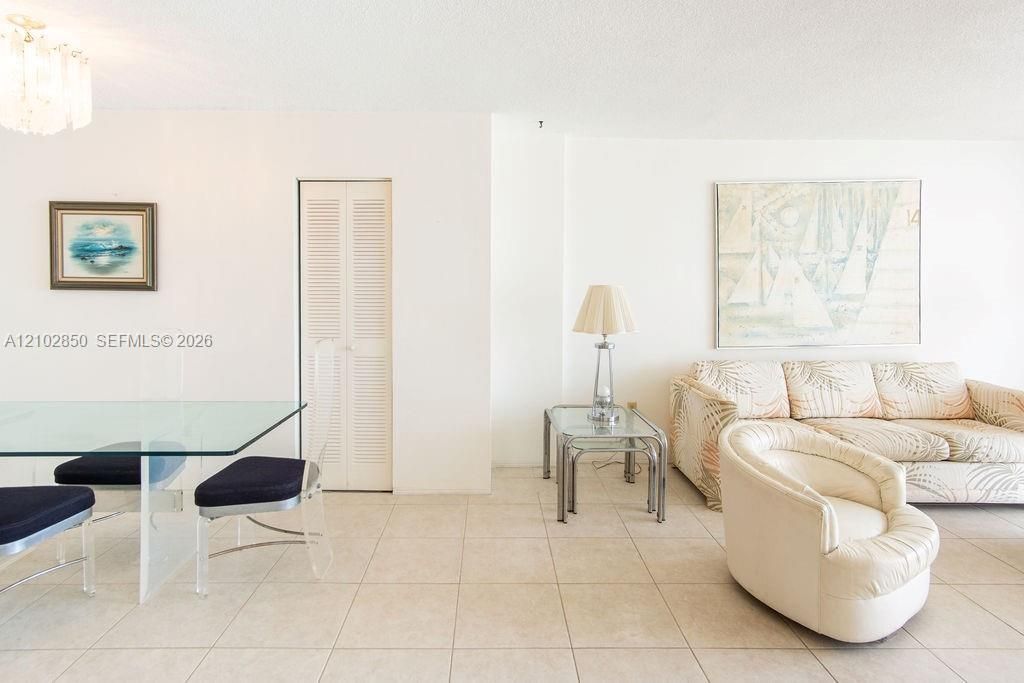 1865 79th St Cswy , Unit 8A, North Bay Village, FL 33141 Photo