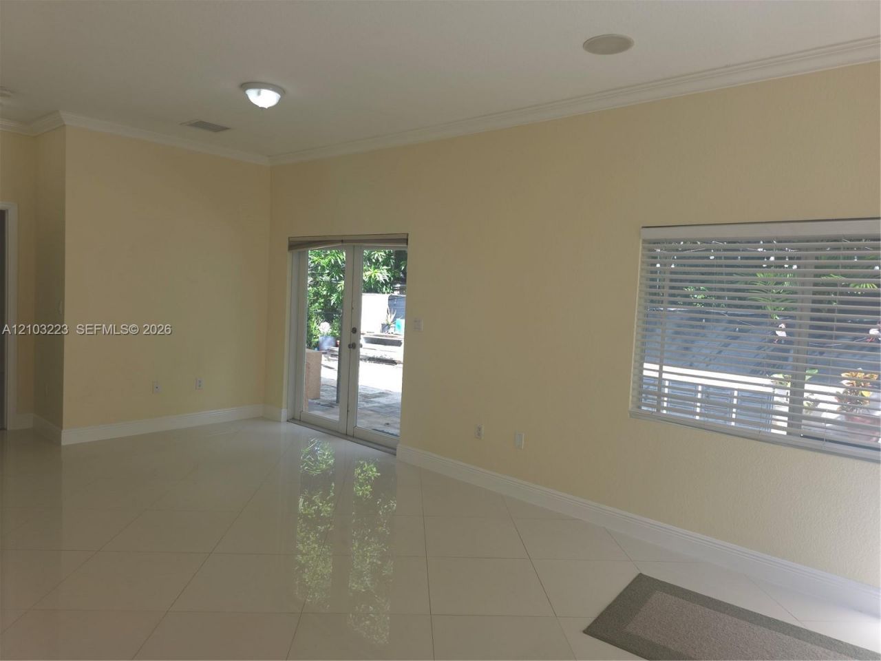 3533 SW 12th St , Miami, FL 33135 Photo
